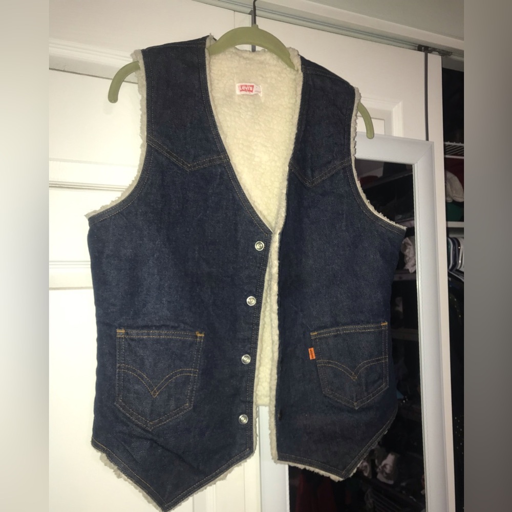 Vintage orange tab Levi’s denim Sherpa vest